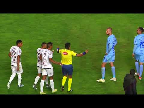 BOLIVAR 2 (3)  -  FC UNIVERSITARIO 2 (2)