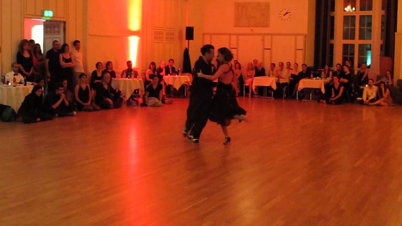 Mariano "Chicho" Frumboli & Juana Sepulveda Racing Club Milonga, Zürich 13.12. 2014_5