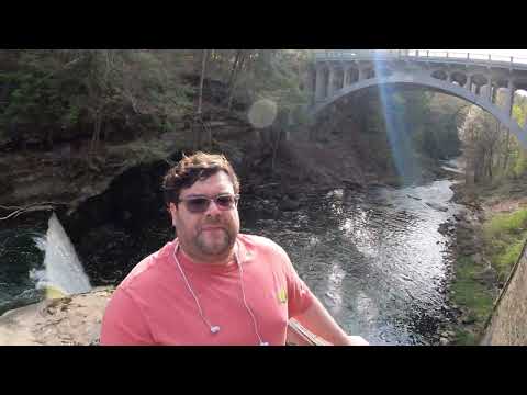 video screenshot video screenshot