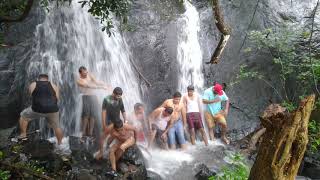 preview picture of video 'Kumbral water fall'