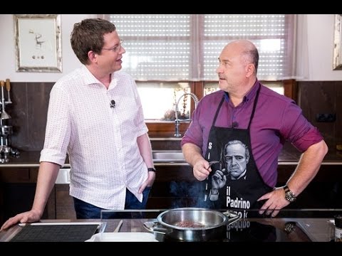 Michal David - Můžu dál? (TV Barrandov 10.4.2017)