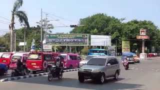 preview picture of video 'BillboardPadang.com : Billboard di Taman Kota Imam Bonjol - Padang (view dari Jl. Proklamasi)'