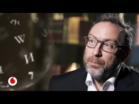 , title : 'Jimmy Wales, fundador de la Wikipedia: “No es cierto que hayamos hecho a los alumnos más vagos”'