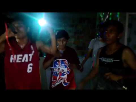 Miguelon Mow - sin disfraces - Evento Vomita Tu Rima