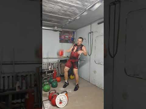 армейский рывок гиря 28 кг , 246 раз