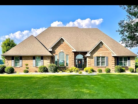 4 BD/3 BA Custom Built Brick Home Near Green River Lake