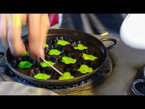 Mini Green Pandan Cakes, Bangkok Street Food