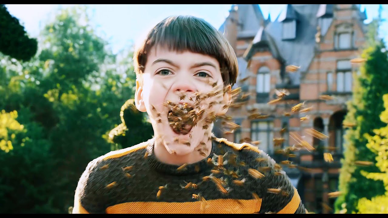 In the extraordinary orphanage everyone had superpowers and never aged