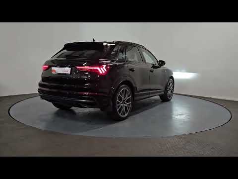 Audi Q3 45TFSI 230HP Q S-line ST *Black Edition* 4 - Image 2