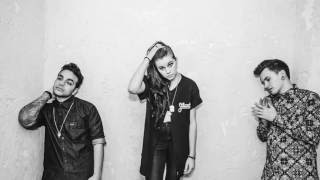 Download lagu White Noise - PVRIS mp3