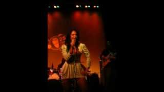 Teedra Moses singing so kool april 1st 2009 sobs