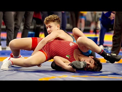 U15 Pietro Cimino (ITA) vs Artur Bielicki (POL) 48kg. Freestyle boys youth wrestling tournament.
