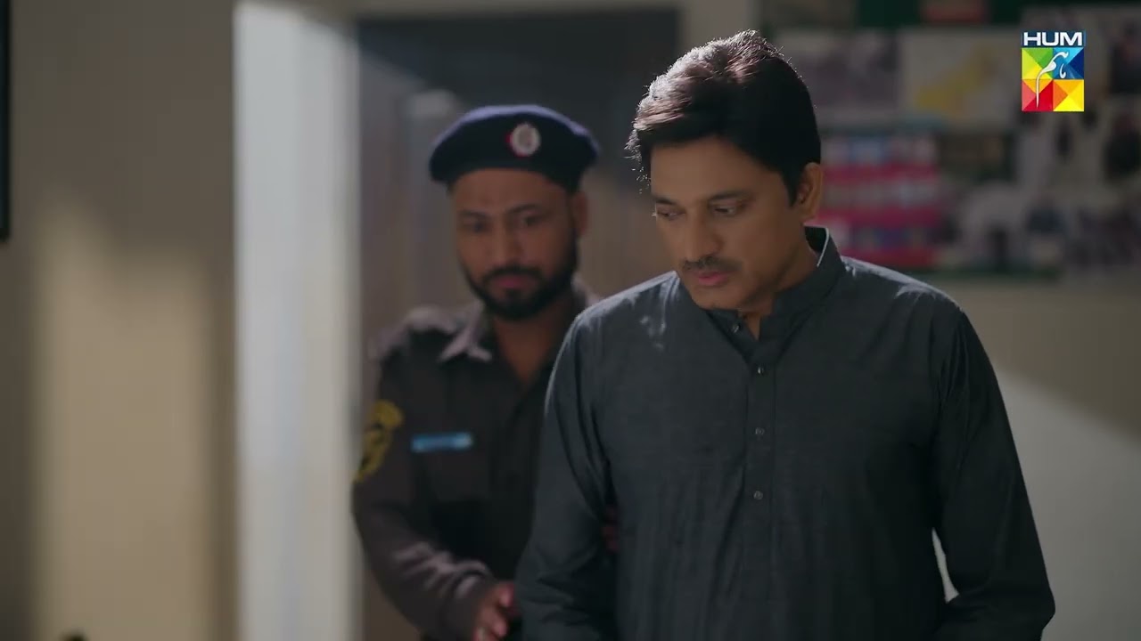Band Karo Iss Budhay Ko Thanay Mein...!! #Tark_e_Tamanna #HUMTV