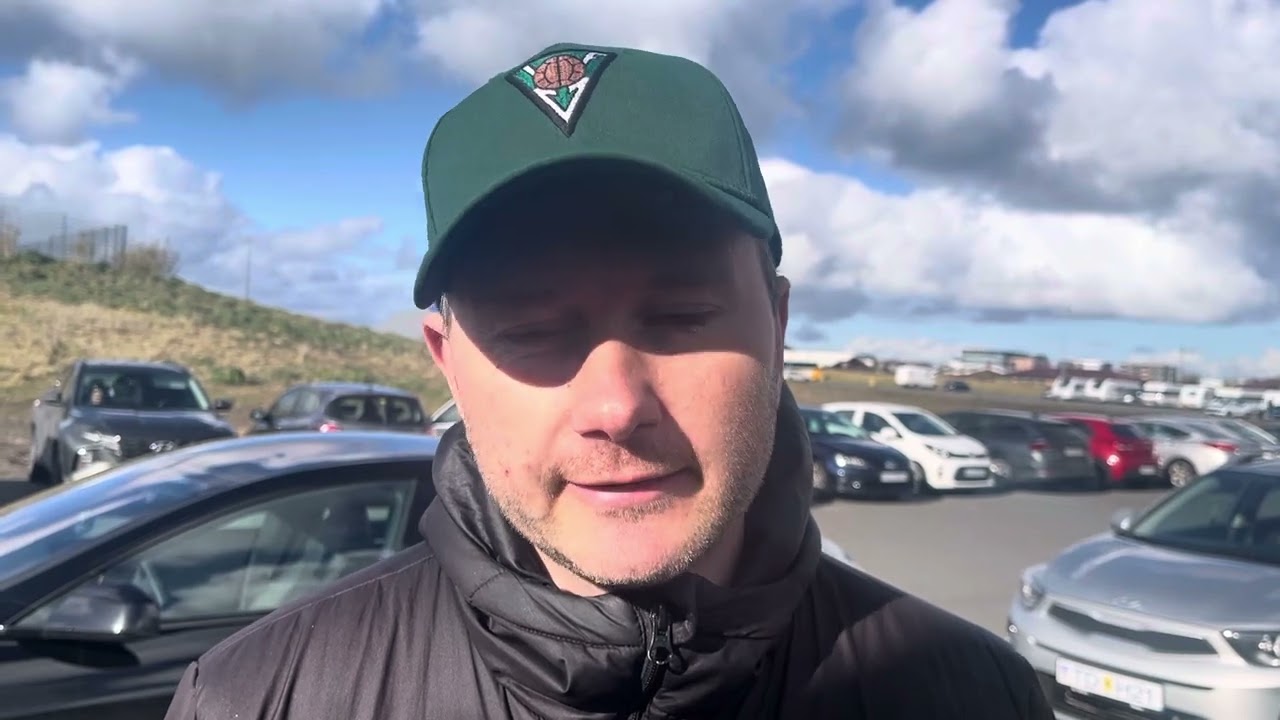 Alli Jói: Ógeðslega lengi út úr rútunni