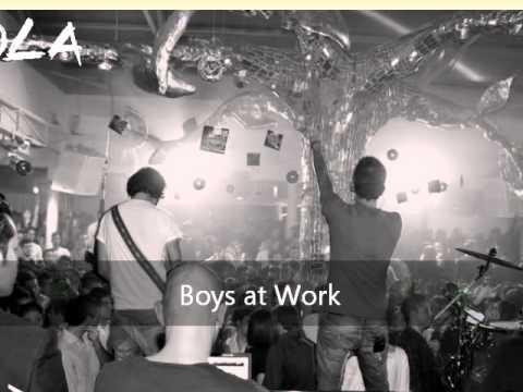 Voglia 'destate BOYS AT WORK