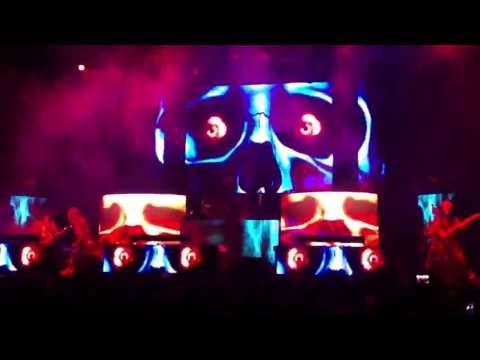 Rob Zombie - Superbeast (Live @ Heineken Music Hall 03-12-2012)