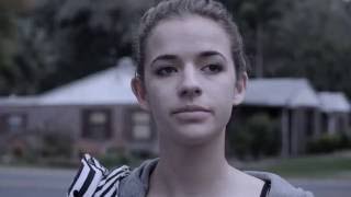 Atrapada. Cortometraje sobre el embarazo no deseado en adolescentes.