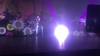 Pink - Julia Michaels live in Sydney