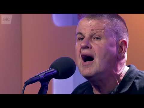 Gwna be ti'n neud - Y Cyffro