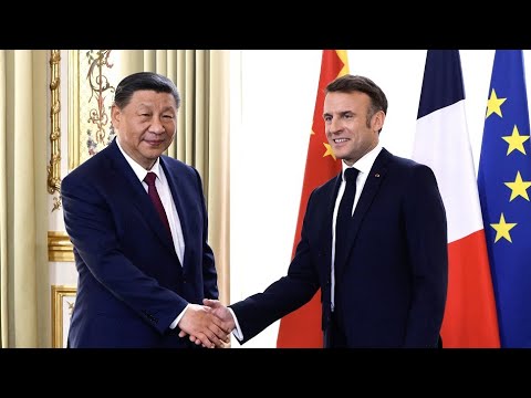 Xi Urges Macron to Help China to Avoid ‘New Cold War’
