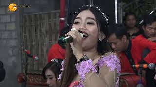 Download lagu Movie 00 memori berkasih mp3