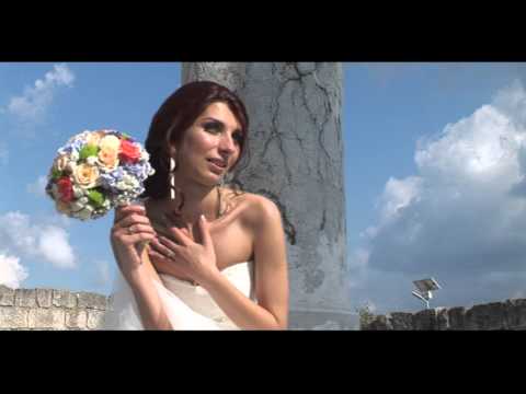 VIKTORIA & PEYO_CLIP_2015