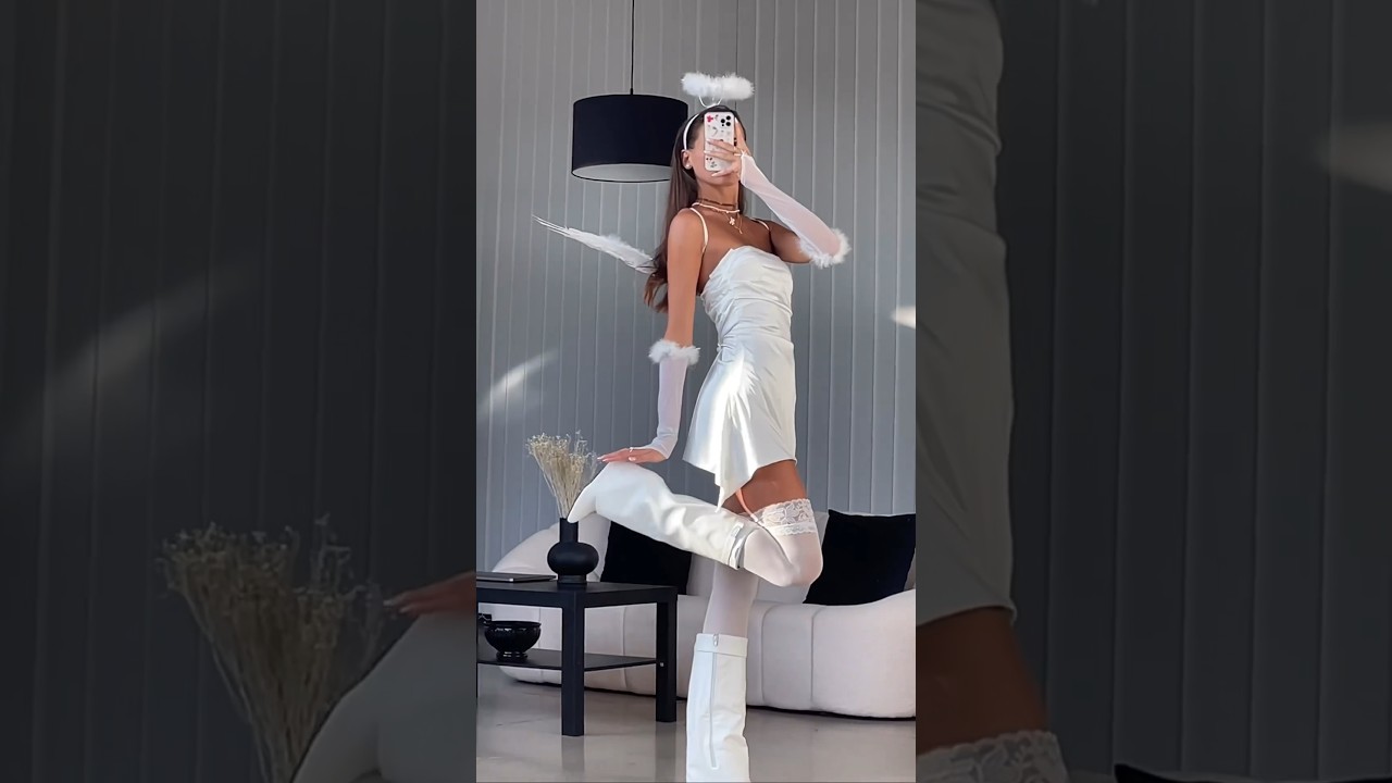 Halloween is coming & we have the perfect angel costume! 👼🪽 #quanticlo #halloween