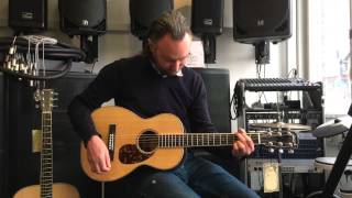 Video thumbnail for Larrivee P-09 - Review by Guitar In Focus - reviews