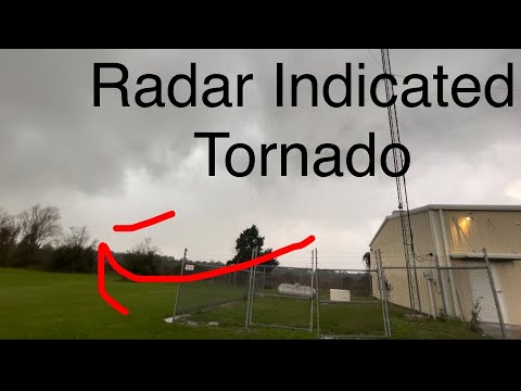 TORNADO WARNED CELL INTERCEPT east of Lake Charles - 12/14/2022