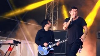 ††† (CROSSES) - This Is A Trick Live at Soundwave 2014 Adelaide