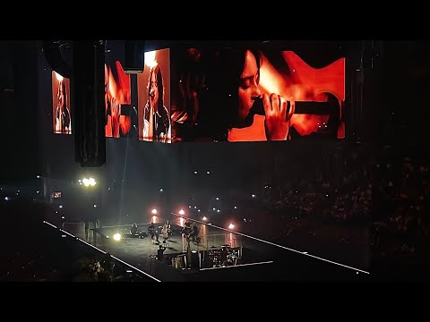 BILLIE EILISH - The Only Exception (Paramore) Live Hit Me Hard And Soft Tour Paris Accor Arena 10.06