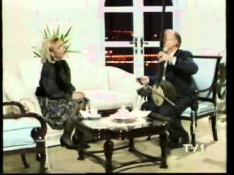 Behiye Aksoy - Falcı - Tanbur: Sadun Aksüt - Yönetmen: Yılmaz Çoğulu - Taş Plaktan Bugüne