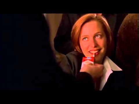X files: Dana Scully, Femme Fatale... The best Scene.