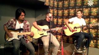 RUFIO Acoustic - &quot;Little World&quot;