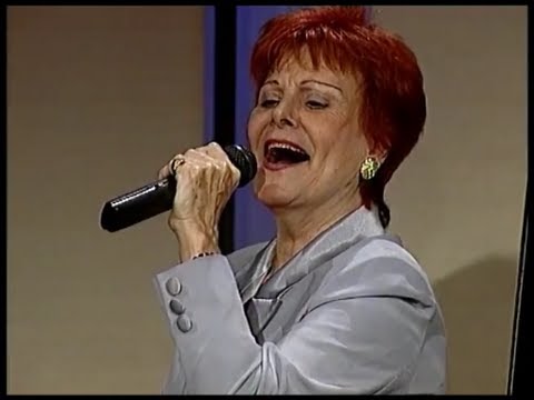 ELADIA BLAZQUEZ  Honrar la vida, con Alberto Favero