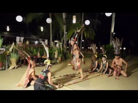 A animada apresentação cultural de Sabah