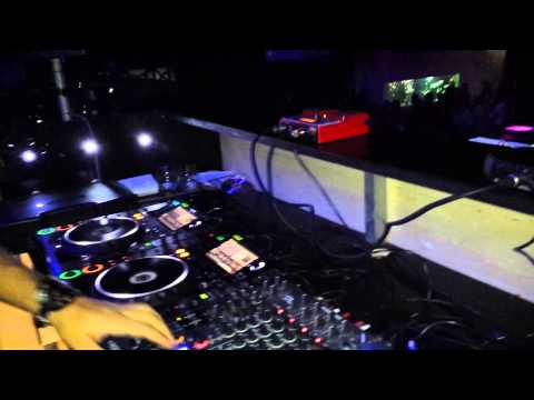 Dj Moro plays C-MAJOR (SA) (ATAL Music)