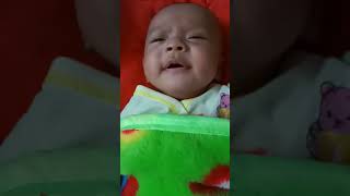 Download lagu Perkembangan bayi 2 bulan berbicara bahasa jawa mp3