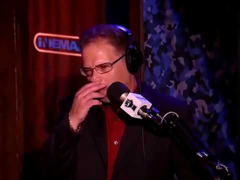 RONNIE ON THE VERGE OF A NERVOUS BREAKDOWN ➡ Howard Stern TV