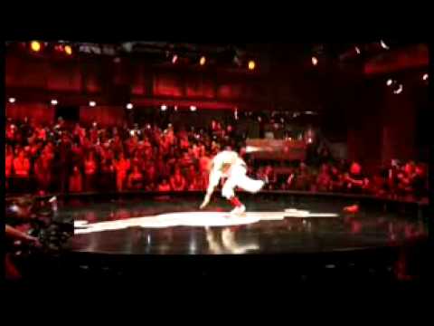 break dance bootuz vs  roxrite - red bull bc one 2007