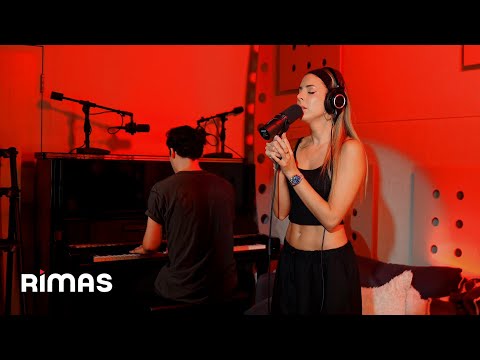 Corina Smith - 4. inestable (Visualizer) | triste pero siempre mami (acústico)