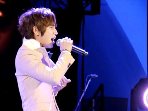 FANCAM #9....K-Will @Korean Music Festival 04-30-11