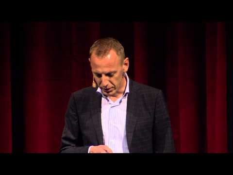Diversity in an evolutionary perspective: Mario Fleurinck at TEDxFlanders