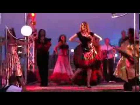 Gypsy show "Tabor returns"