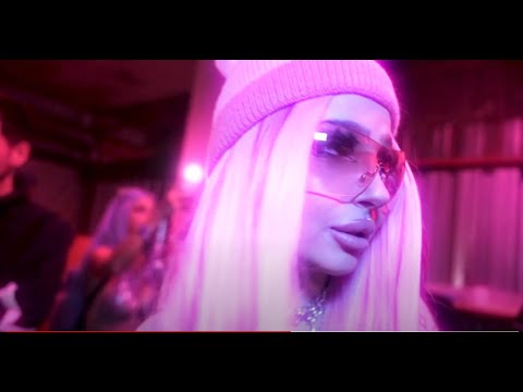 PiNK KARDASHiAN  - HYPERVELOCIDAD  (TURBULENCIAS)