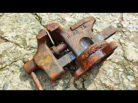 Very Rusty Deadlocked Vice - First restoration