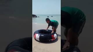 preview picture of video 'Delegan Beach holiday bersama Bani Askuri'
