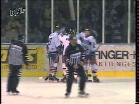 DEL 96-97 #36 Mannheim - Berlin 5-0