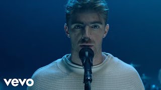 Kadr z teledysku Sick Boy tekst piosenki The Chainsmokers