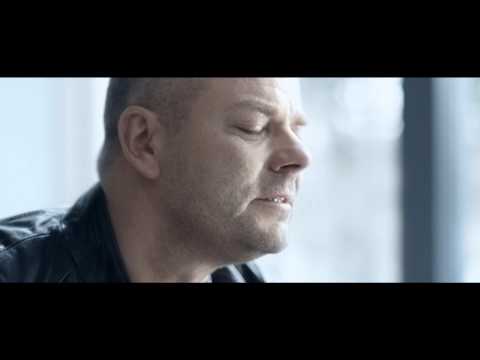 Jari Sillanpää - Sinä ansaitset kultaa (Virallinen musiikkivideo)